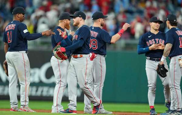 Crimson Sox 8, Blue Jays 3: Likely (Earn) Streaking