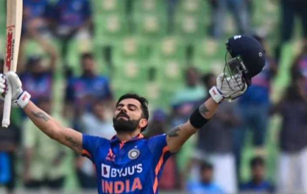 Virat Kohli’s Milestone: Breaking Sachin Tendulkar’s Record as Fastest to Reach 25,000 International Runs in Cricket