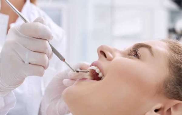 Healthy Smiles Start Here: Exploring the Best Dental Clinics in Queens