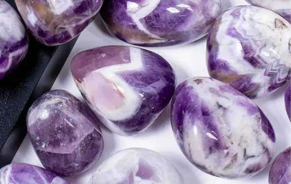 Amethyst's Deep Hues: A Night Sky Gem